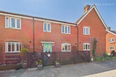 Crocus Close, Eynesbury, St. Neots, Cambridgeshire, PE19