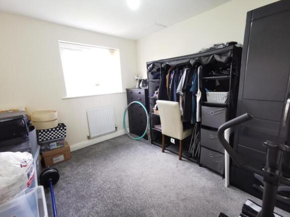 2 bed Flat to rent Image 7