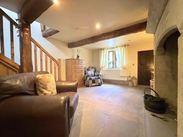 4 bed Cottage for sale Image 5