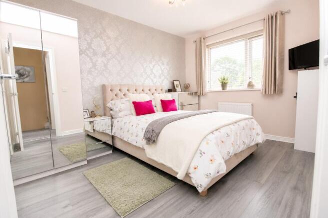 3 bed Semi-Detached for sale Image 11