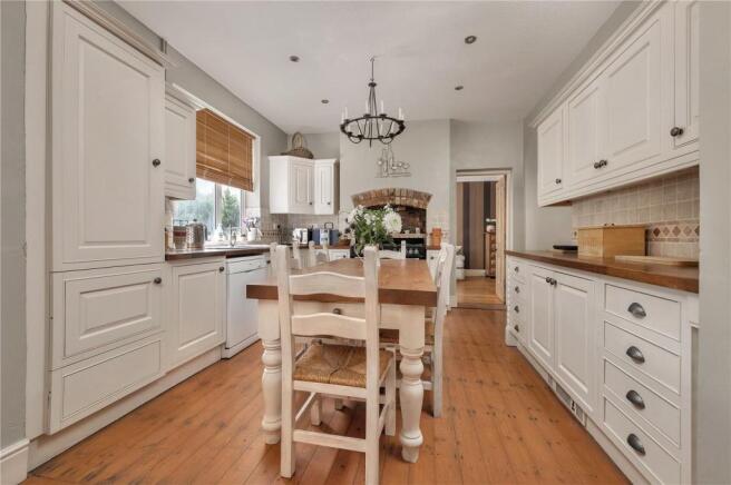 Dining Kitchen Area