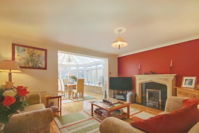 Living Room.jpg