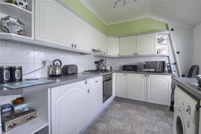 3 bed Terraced for sale Image 7
