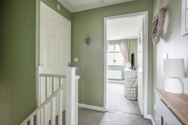 2 bed Semi-Detached for sale Image 12