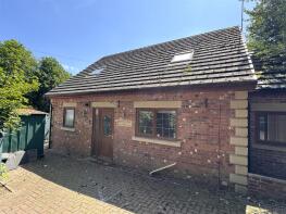 56a, Cover Drive, Darfield, Barnsley S73 9HF