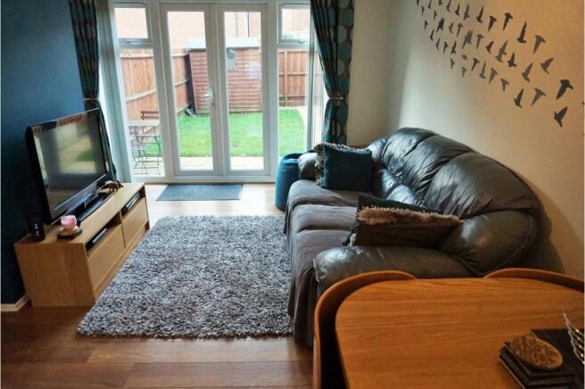 Lounge/Dining Room