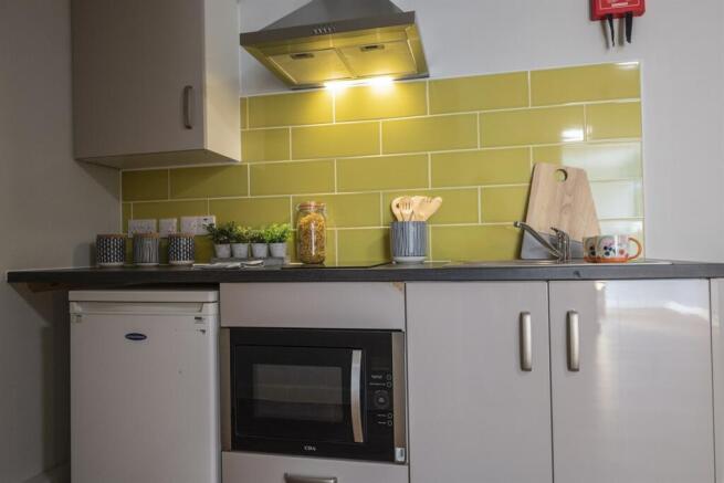 1 bed Apartment to rent Image 4