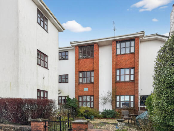 Apartment 23, Trafalgar Court