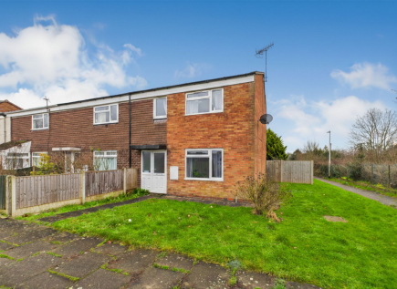 Shelley Close, Catshill, B61