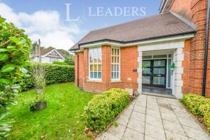 Apartment 1, Tunbridge Court, Manor Road, St. Albans AL1 3FP