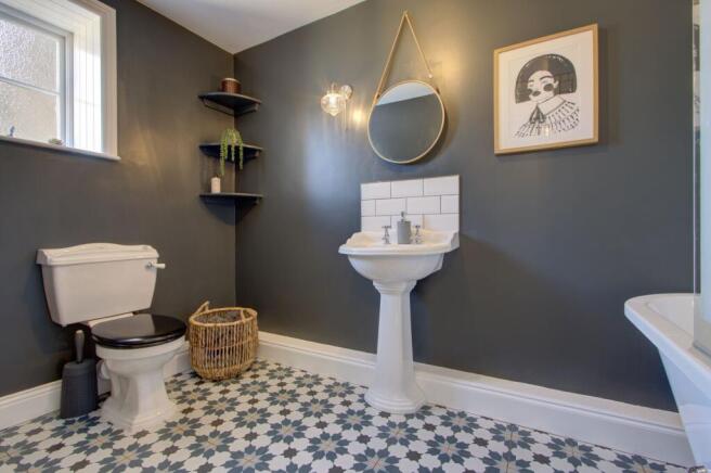 Cottage Bathroom