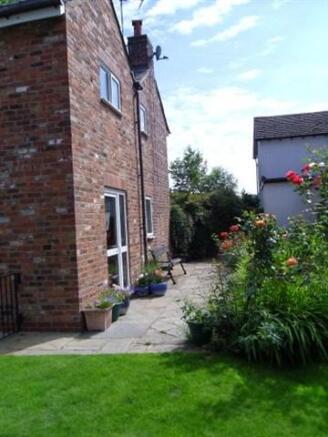 side garden