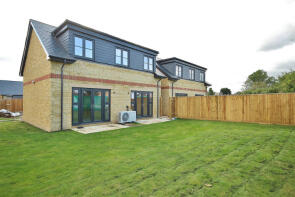 8, Milestone Road, Carterton OX18 3RE