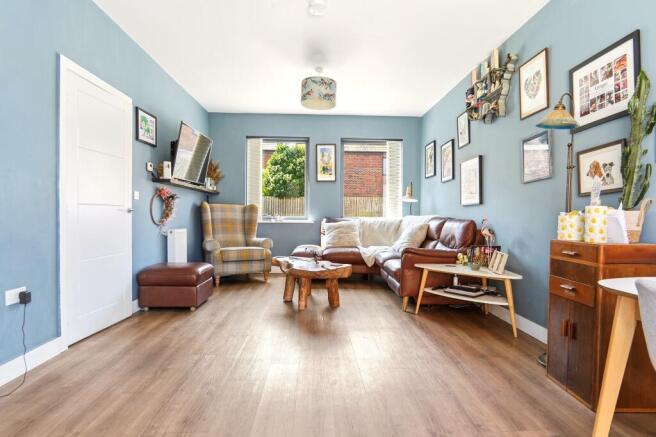 3 bed Semi-Detached for sale Image 6