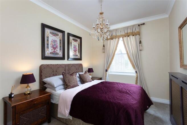 4 bed Terraced for sale Image 12