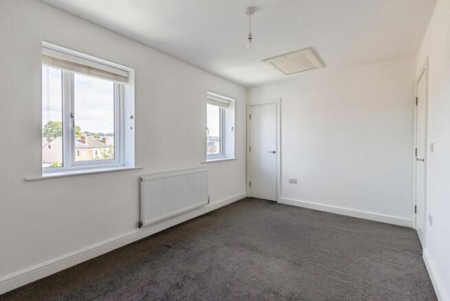 2 bed Semi-Detached for sale Image 9
