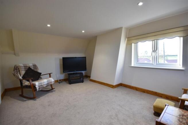 BEDROOM FIVE