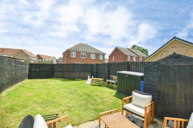 3 bed Semi-Detached for sale Image 5