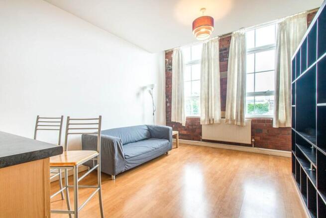 Kitchen/Living Area