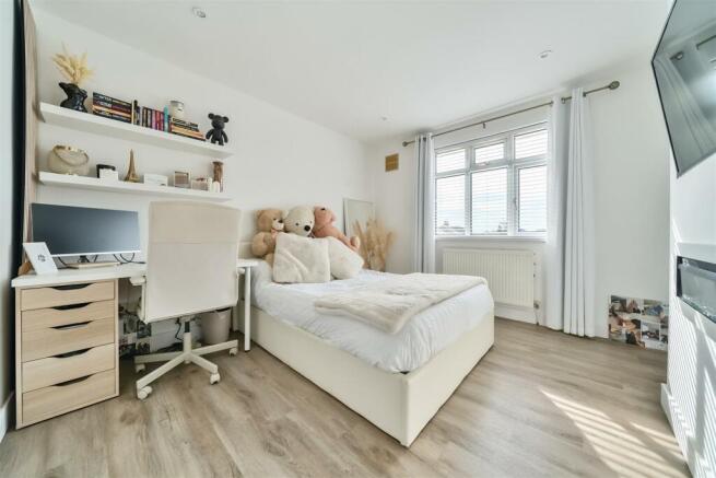 3 bedroom house for sale in Broadstairs by Guildcr