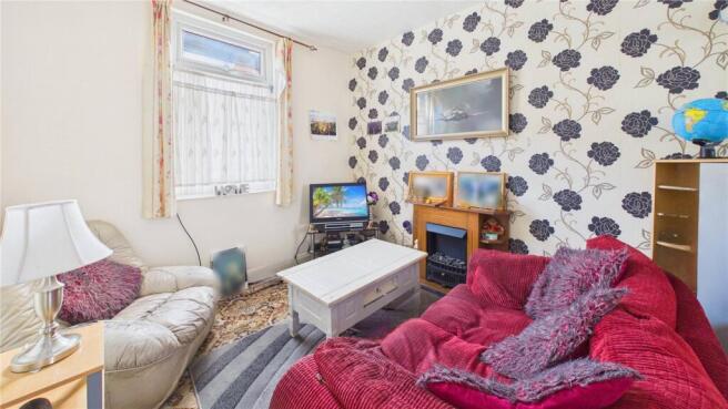 2 bed Terraced for sale Image 5