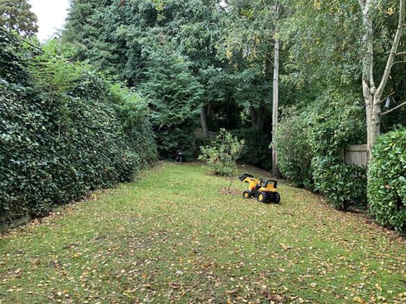 communal garden_a.jpg
