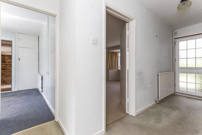 300024 22 Homecroft Drive 11.jpg
