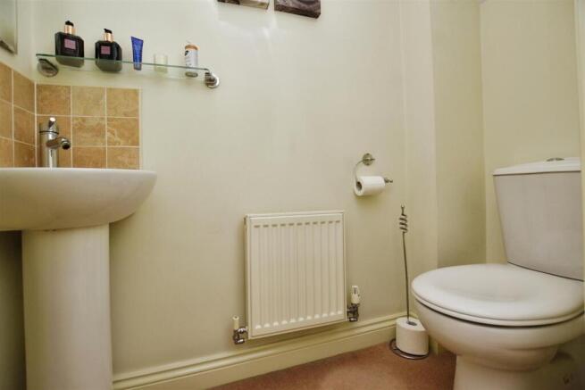 3 bed Semi-Detached for sale Image 12