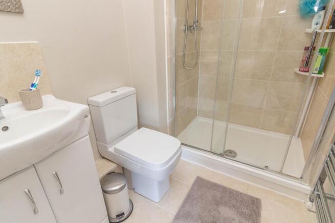 Master En-suite