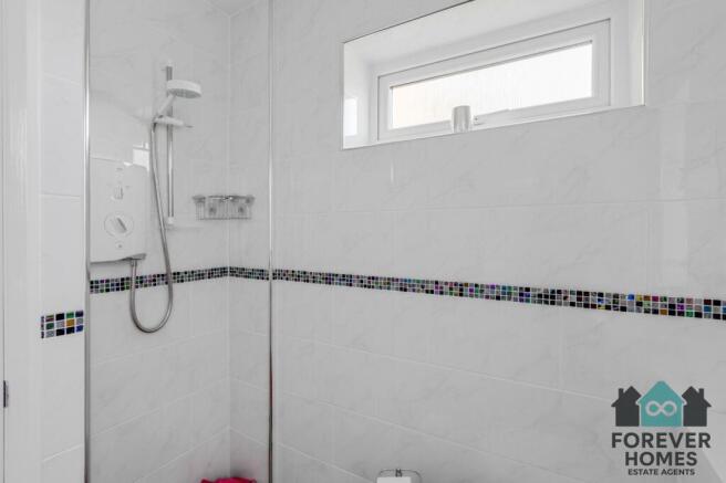 3 bed Detached for sale Image 7