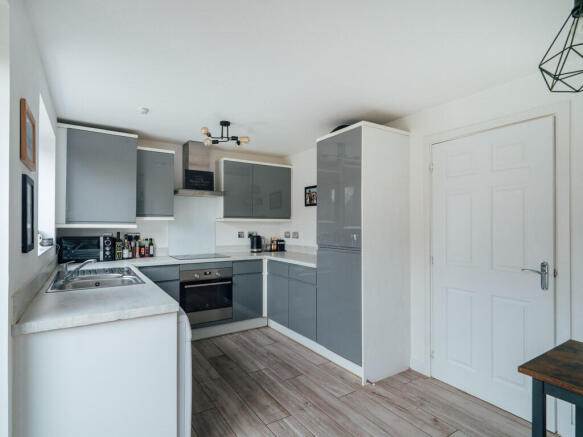 Kitchen / Dining Room