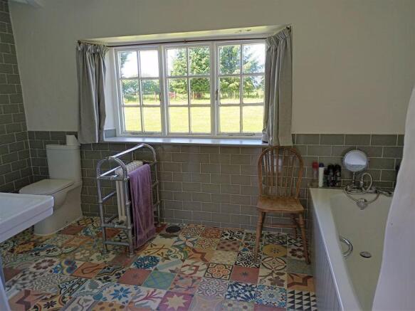 Bed 2 Ensuite