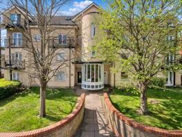 Flat 3, 17 Rowan House, Hulse Road, Southampton SO15 2SB