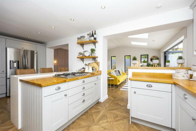33_CLADDENS_PLACE_LENZIE_020.JPG