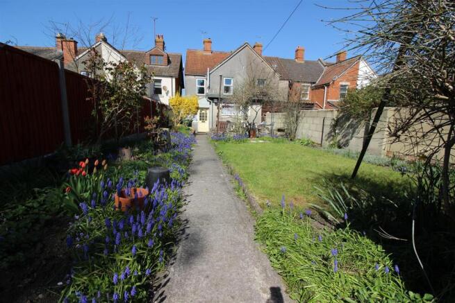 Garden 1.JPG