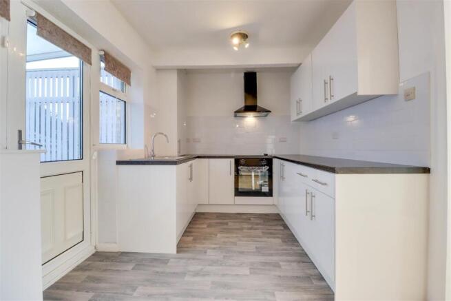 12 MAPLE LEAF GARDENS-2.jpg