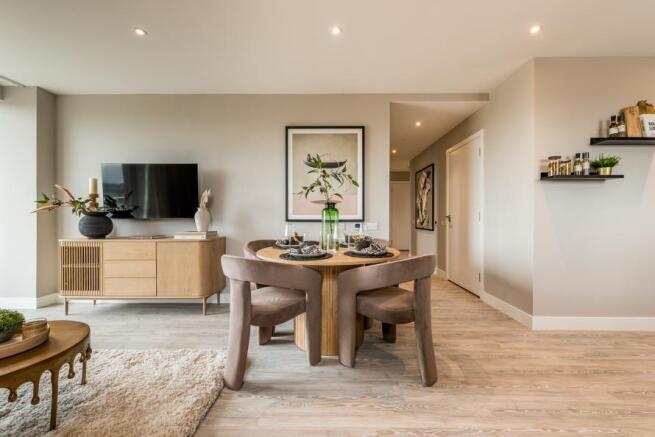 Dagenham Green - Apartment 865 - dining