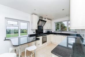 36, Stickleton Close, Greenford UB6 9RQ
