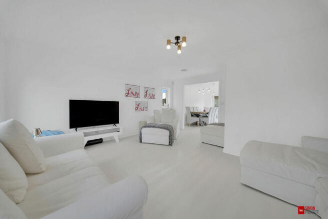 4 bed Terraced for sale Image 5