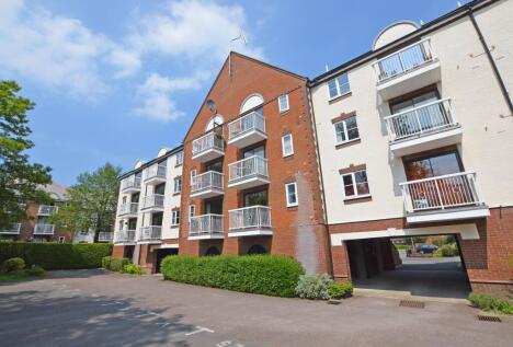 Waterside Court, Alton, Hampshire, GU34