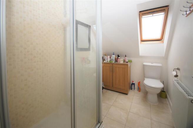 ensuite.JPG