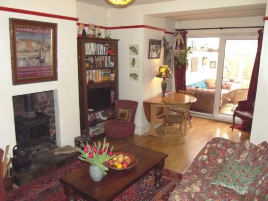 Extended Lounge