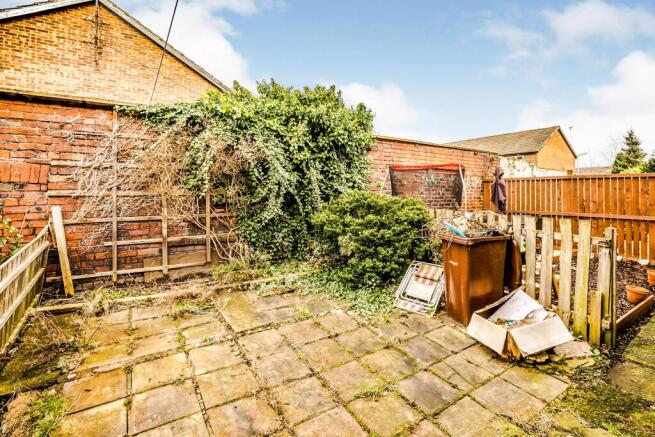 2 bed House to rent Image 8