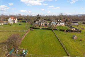 Longlands, Evesham Road, Broadway WR12 7PA