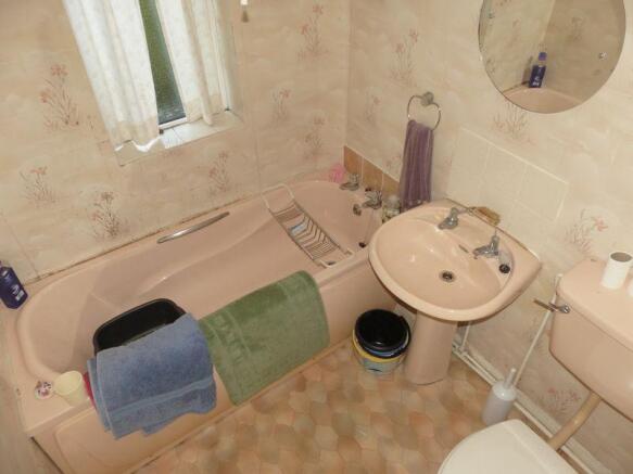 G.F. bathroom