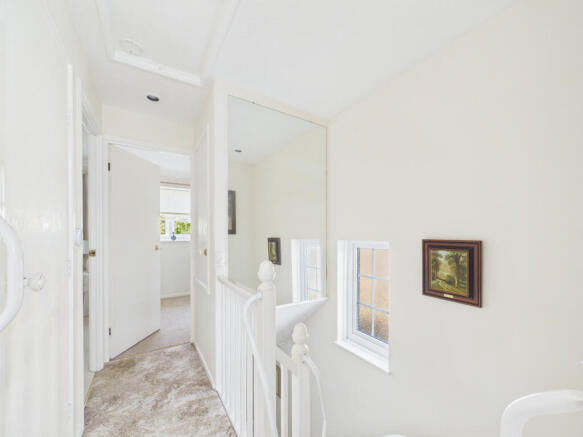 3 bed Detached for sale Image 9