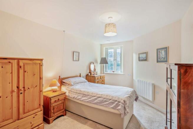 1 bed Apartment for sale Image 5