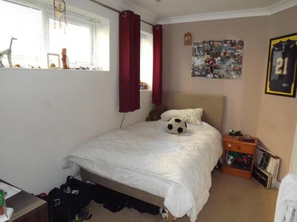 Bedroom 3/Study