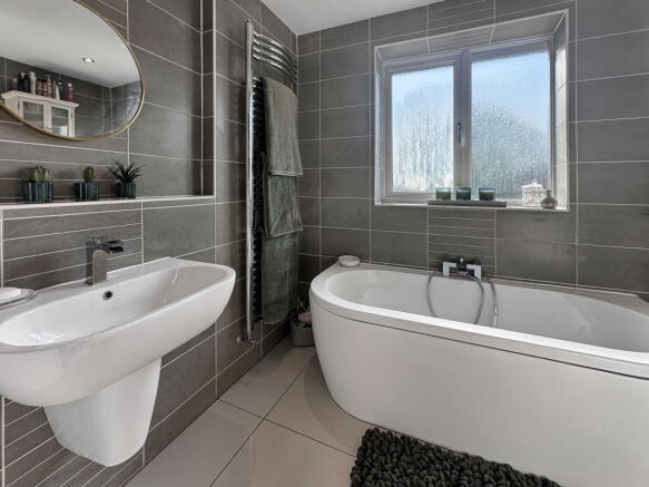 3 bed Detached for sale Image 12