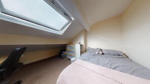 18, Norwood Road, Hyde Park, Leeds LS6 1DZ